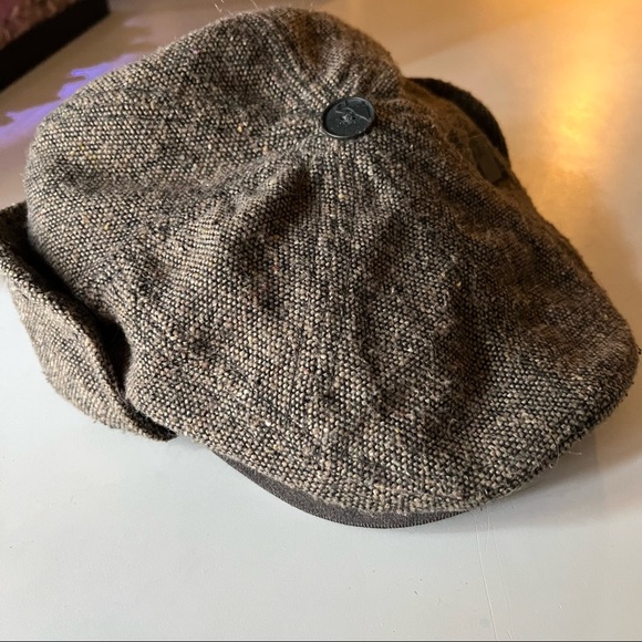 Nobis Newsboy Cap With Ear Flaps - Picture 2 of 10